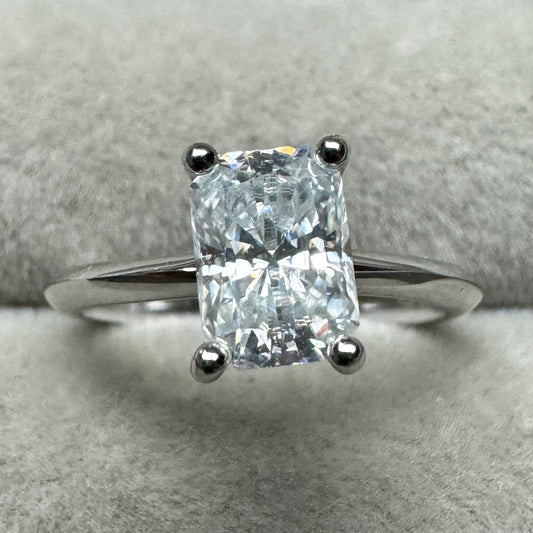 Anillo Rectángulo Corte Diamante Moissanita