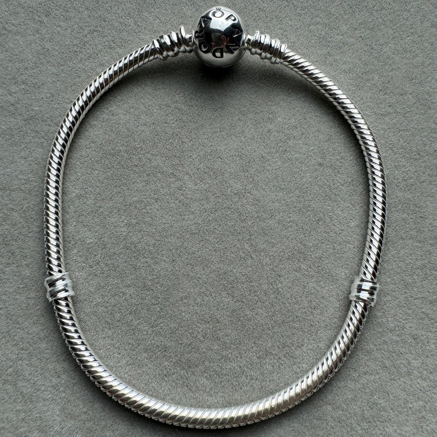 Brazalete Flexible Cierre Redondo Corazón Brillante