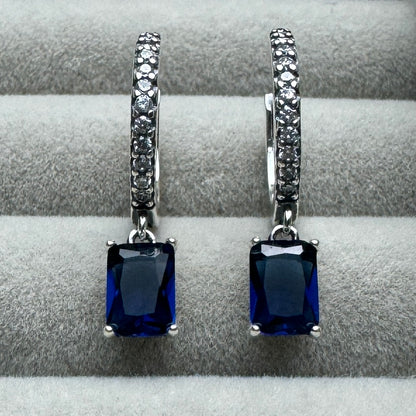Aretes Halo Azul Brillante