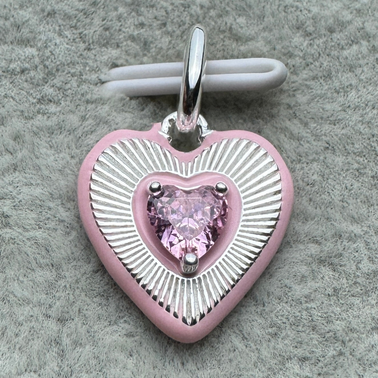 Charm Colgante Corazón Rosa Radiante