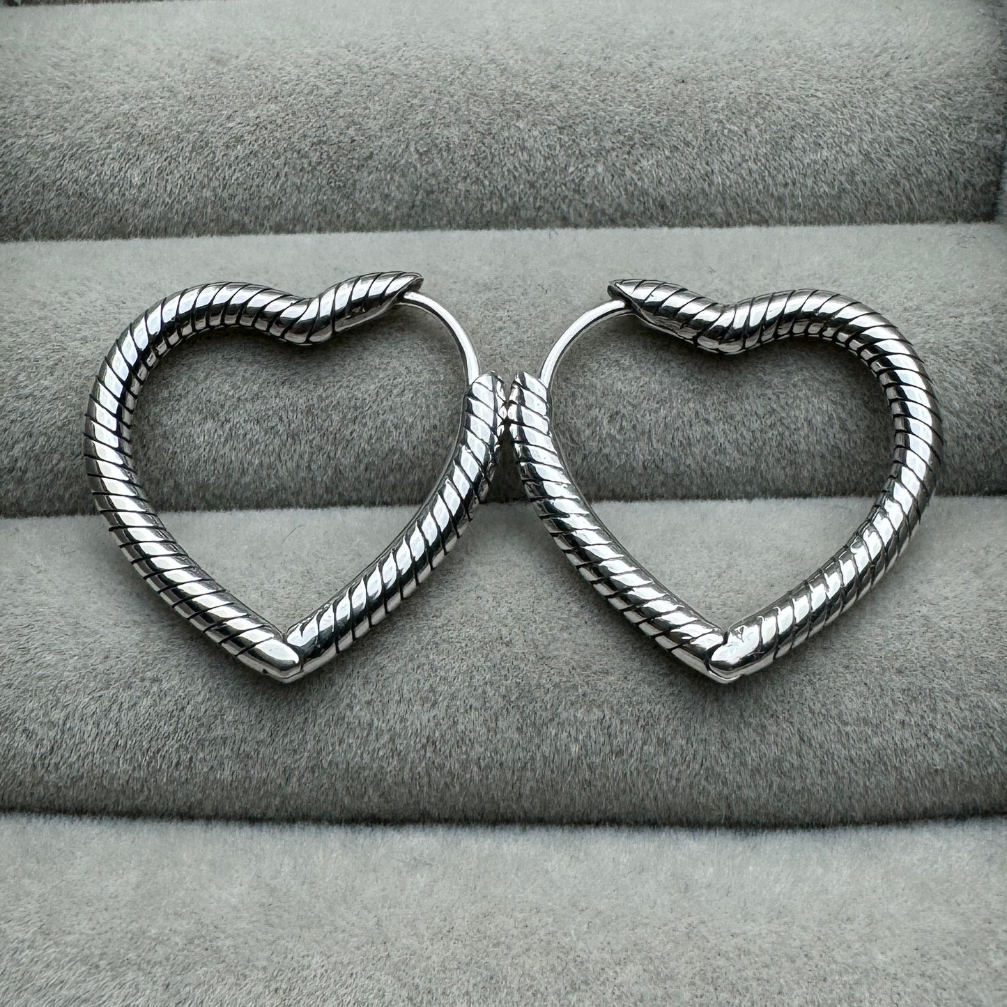 Aretes Corazón Grande