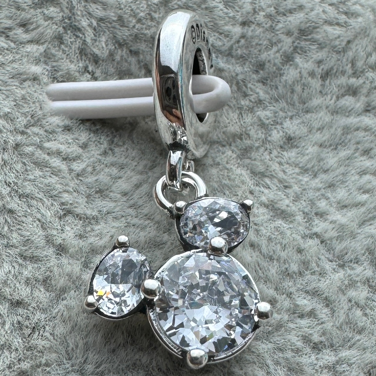 Charm Colgante Silueta Brillante Mickey Disney