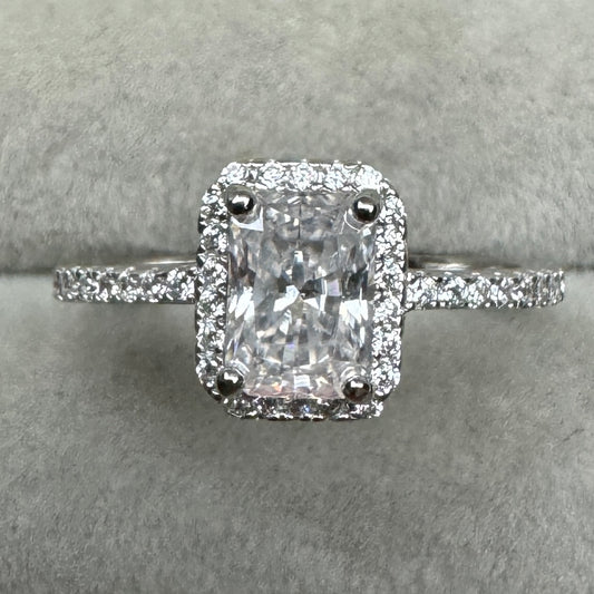 Anillo Rectángulo Contorno Corte Diamante Moissanita