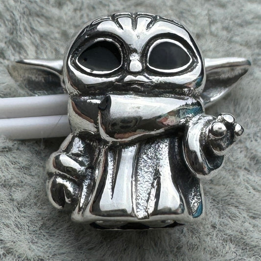 Charm Baby Yoda Star Wars Disney
