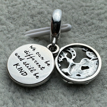Charm Colgante Zorro y Conejo