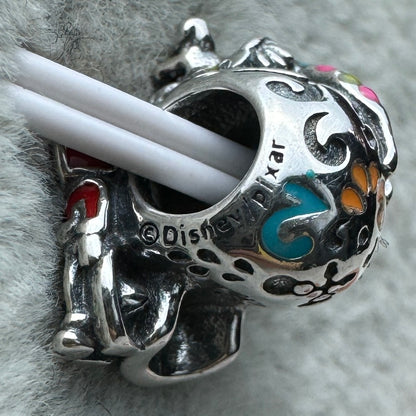 Charm Calavera Miguel y Dante Que Brilla En La Oscuridad