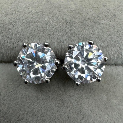 Aretes Círculo Moissanita