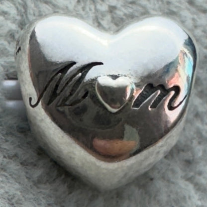 Charm Corazón Con Flor Suerte