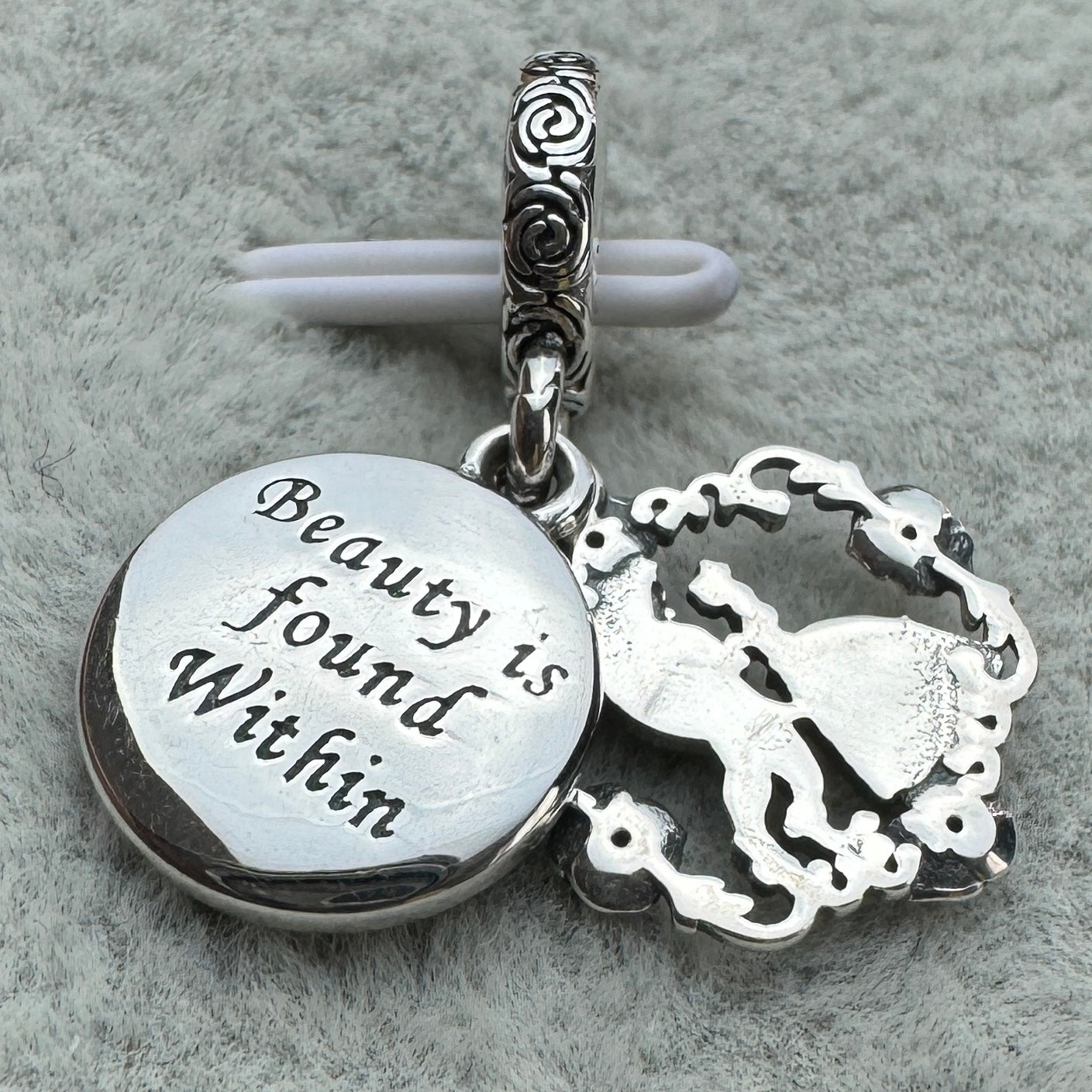 Charm Colgante Doble La Bella y La Bestia Disney