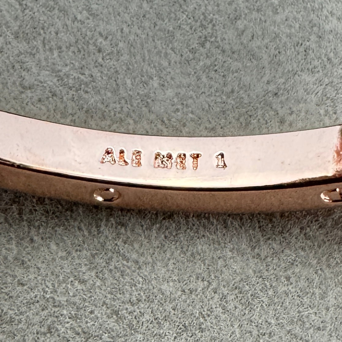 Brazalete Signature Baño Rosa