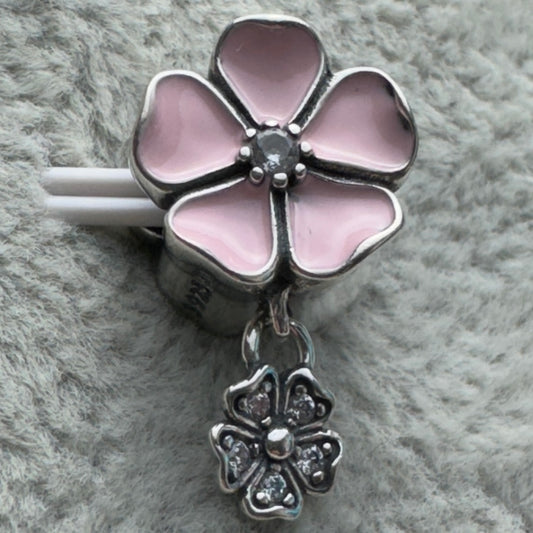 Charm Flor Rosa