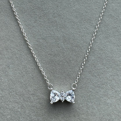 Collar Moño Brillante 45 cm, (Ajustable A 44, 42 Y 38 cm)