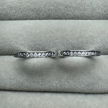 Aretes Logotipo Lateral
