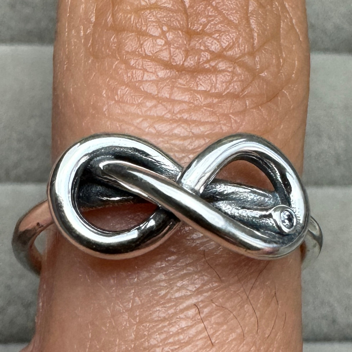 Anillo Nudo Infinito