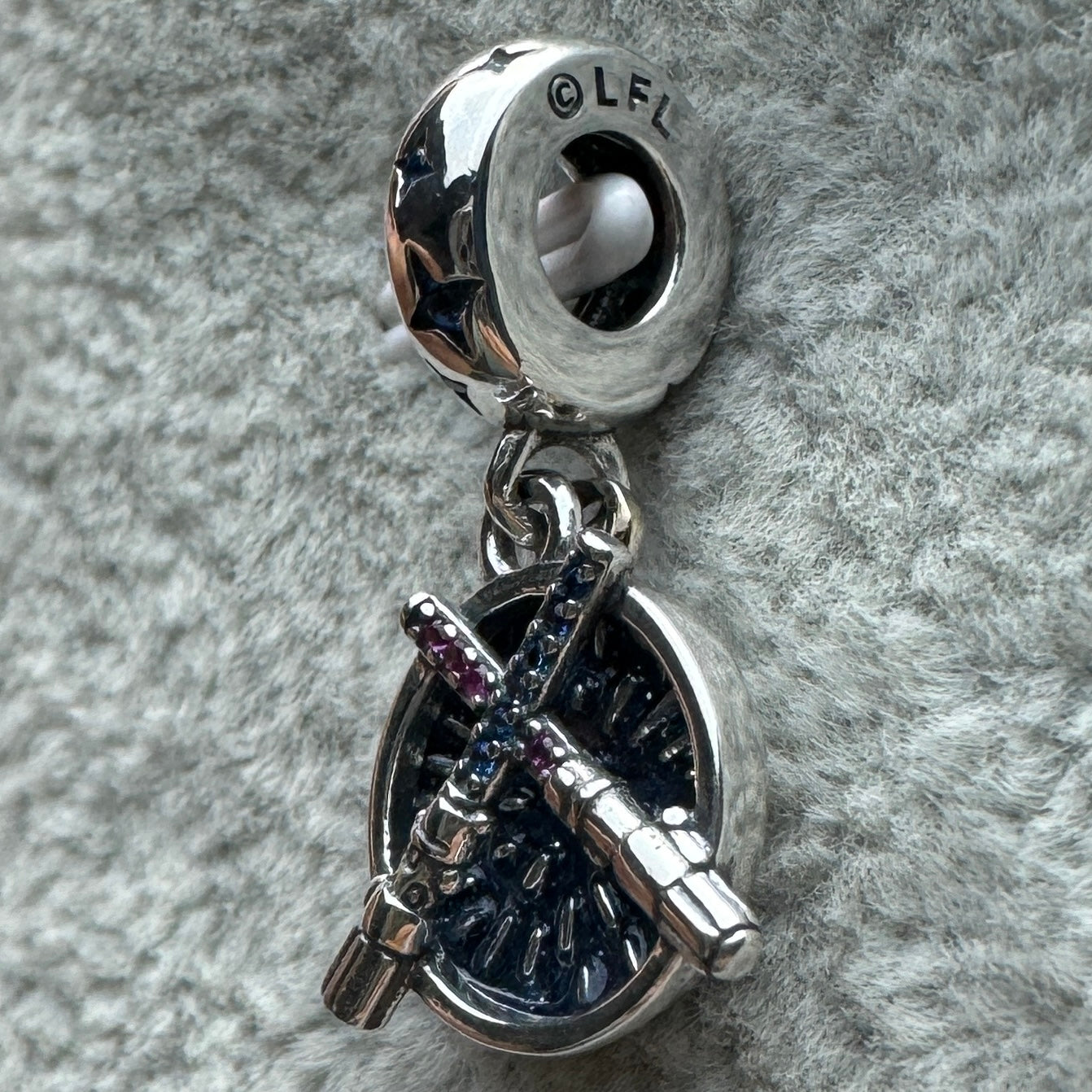 Charm Colgante Doble Sables Star Wars Disney