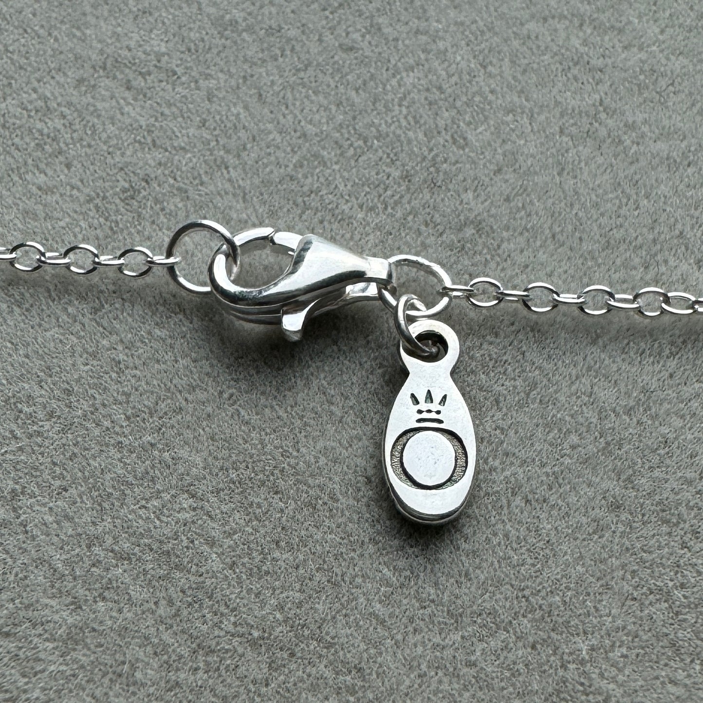 Collar Pavé Corazón Y Alas De Ángel 45 cm (Ajustable a 42 y 39 cm)