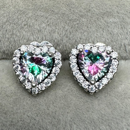 Aretes De Botón Corazón Elevado Piedra Transparente