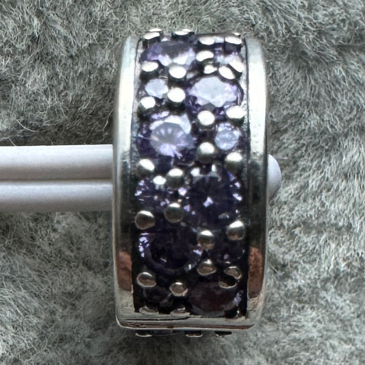 Charm Clip De Seguridad Pavé Morado