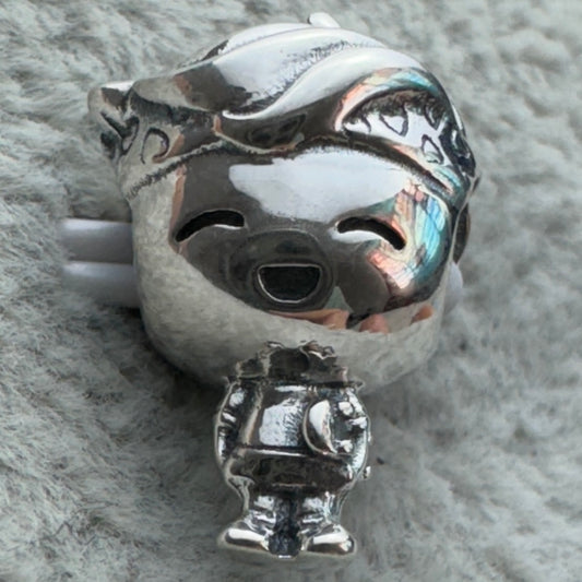 Charm Niño 2