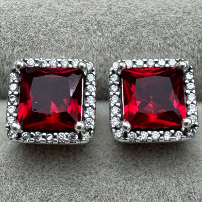 Aretes De Botón Halo Rojo Cuadrado Brillante