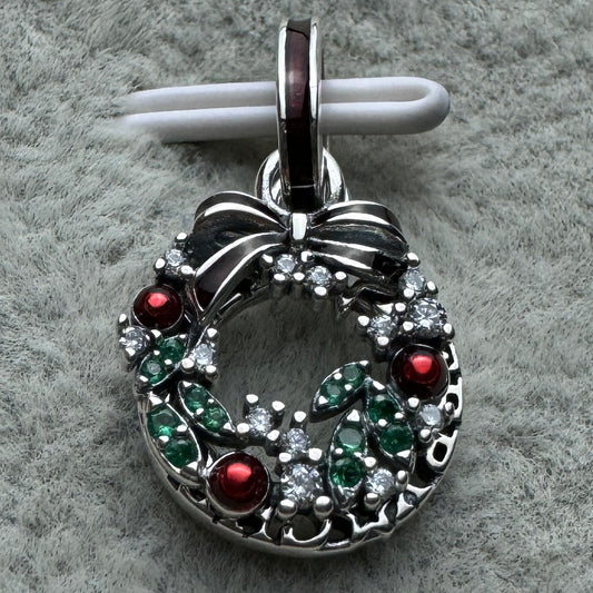 Charm Colgante Doble Corona Navideña