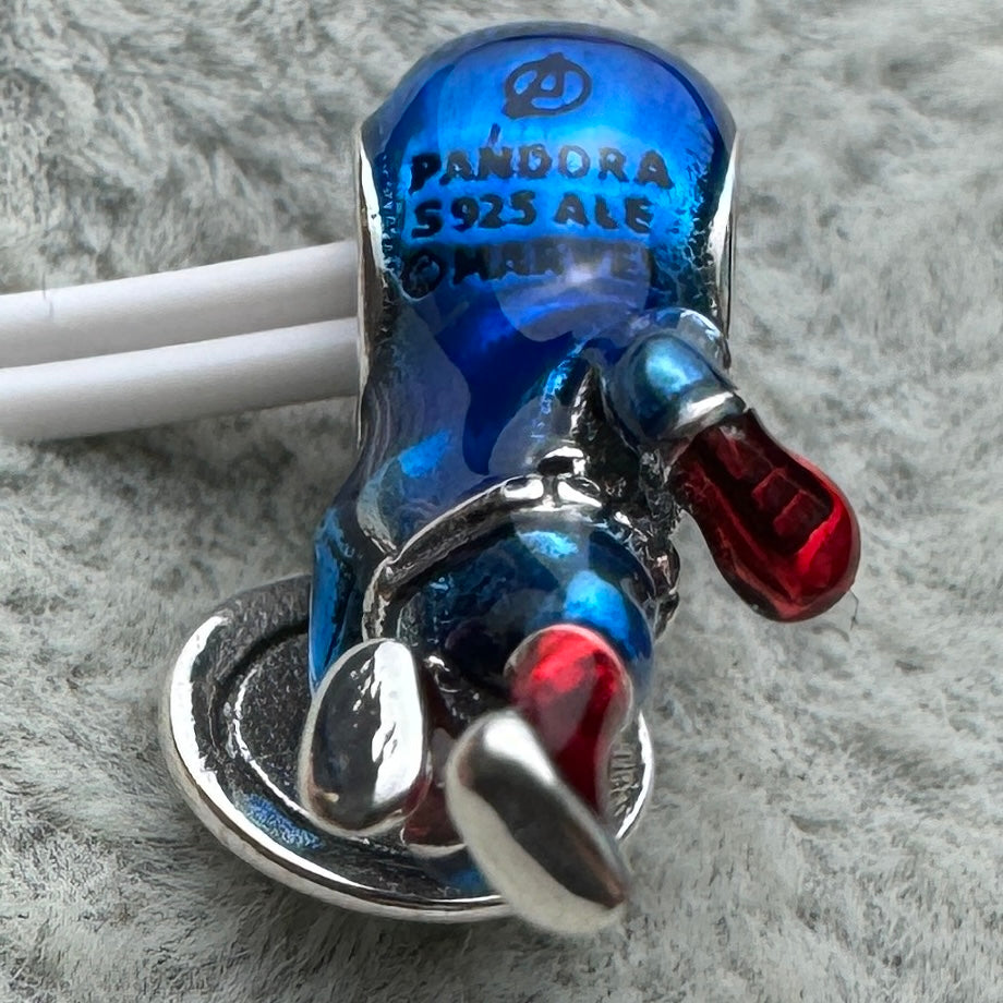 Charm Capitán América De Los Vengadores Marvel