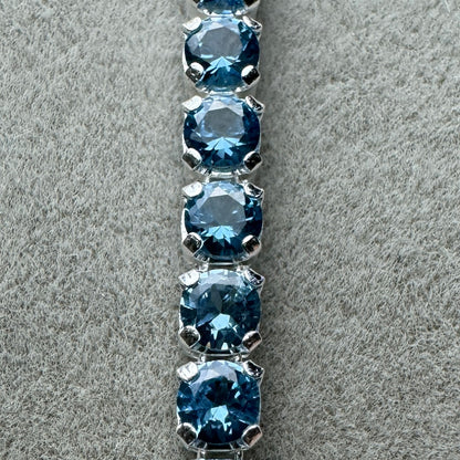 Brazalete Tenis Azul Claro Brillante