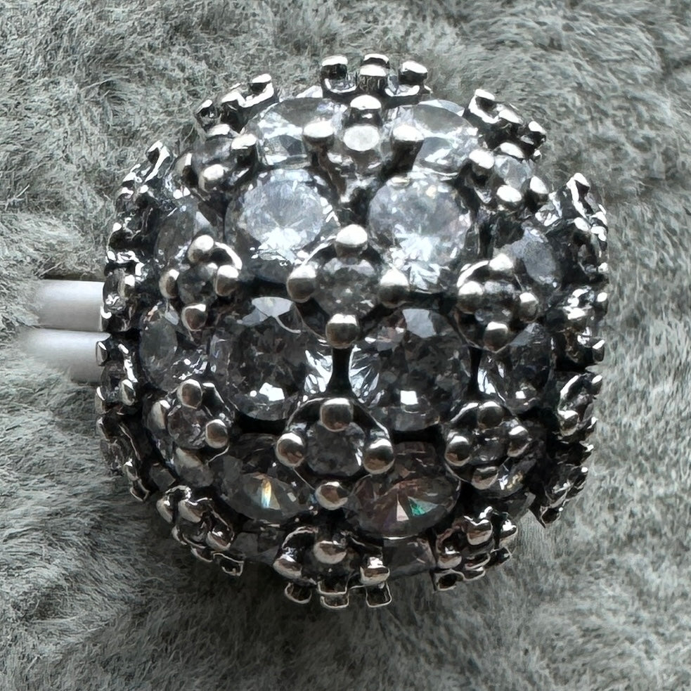Charm Esfera Pavé Brillante