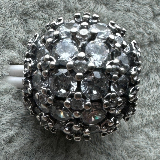 Charm Esfera Pavé Brillante