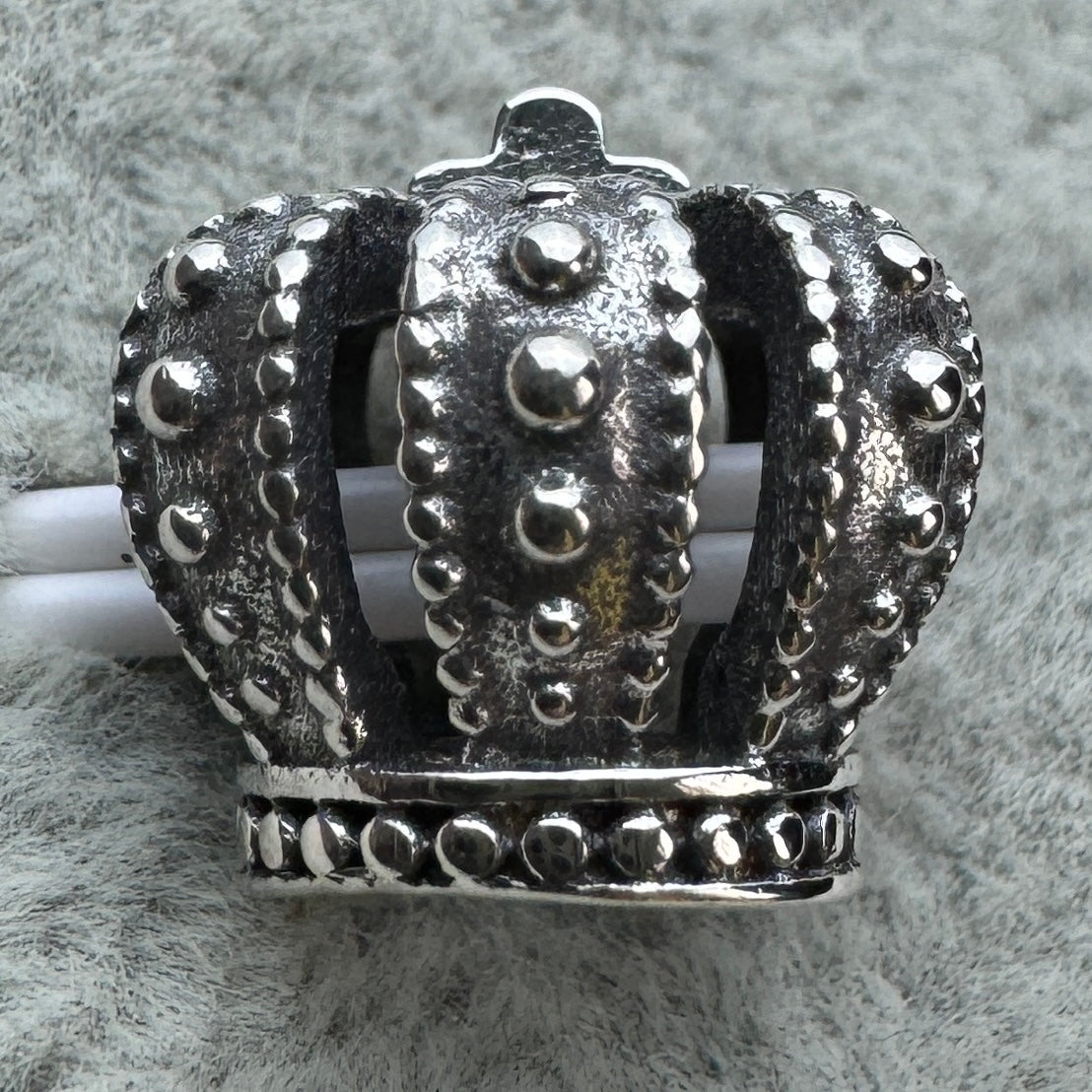 Charm Corona Real