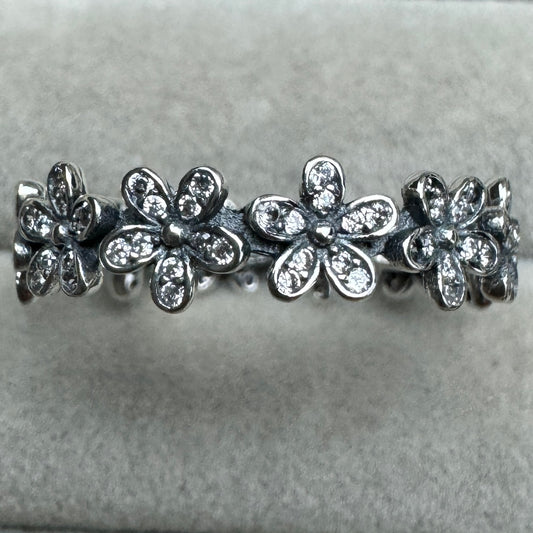 Anillo Margaritas Deslumbrantes