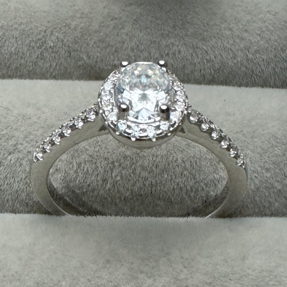 Anillo Óvalo Con Moissanita