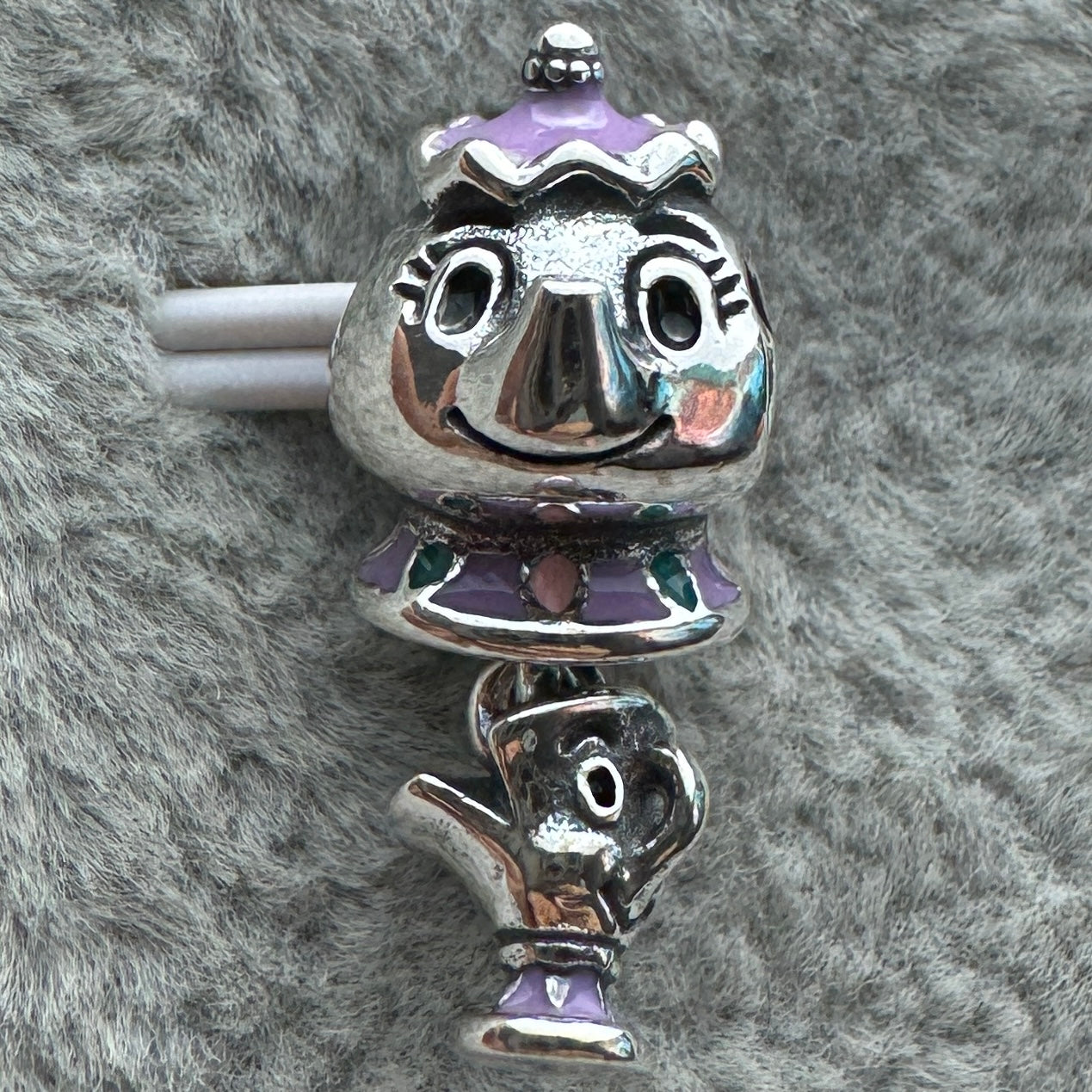 Charm Colgante Señora Potts Y Chip La Princesa Bella Y La Bestia Disney