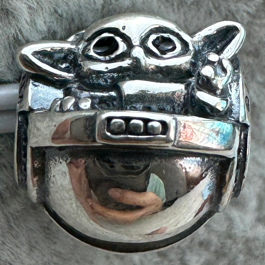 Charm Redondo Baby Yoda Star Wars Disney