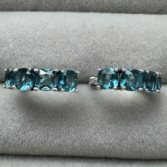 Aretes De Aro Azul Claro