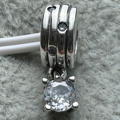 Charm Pavé Colgante Transparente