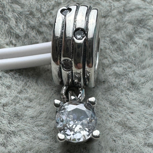 Charm Pavé Colgante Transparente