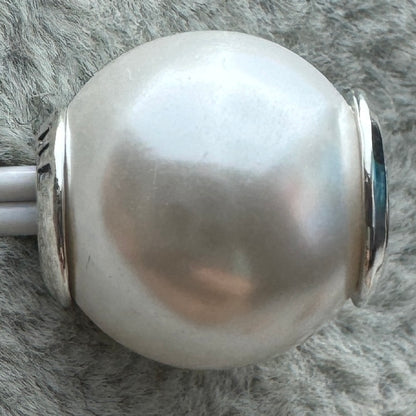 Charm Redondo Blanco