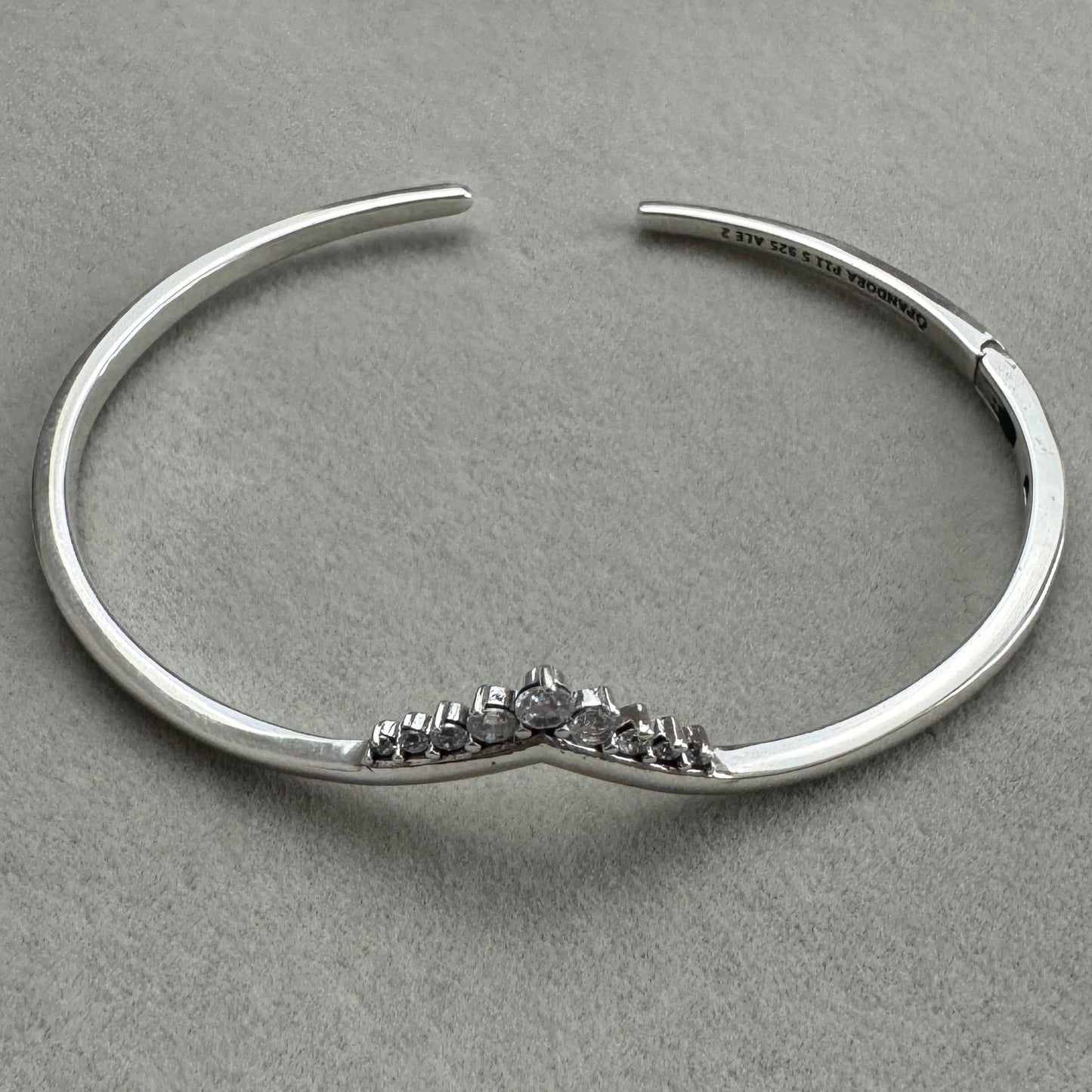 Brazalete Rígido Corona Princesa Brillante