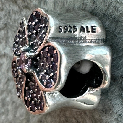 Charm Flor Brillante Morada Y Rosa