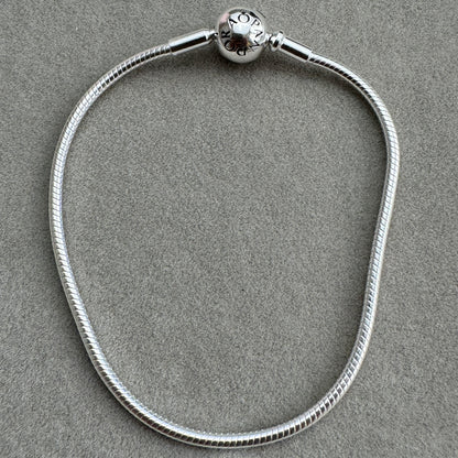 Brazalete Delgado Broche Redondo