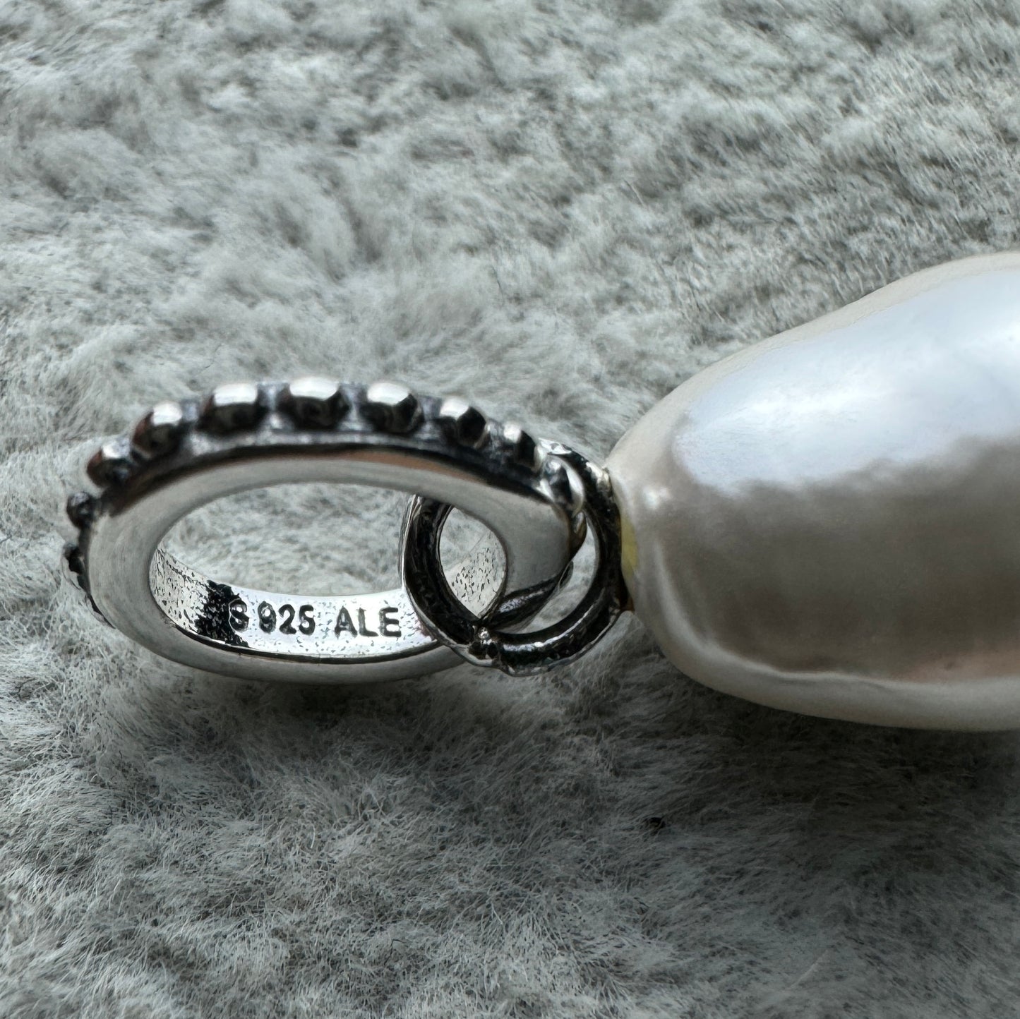 Charm Colgante Perla