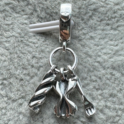 Charm Colgante Triple Pasta Y Tenedor