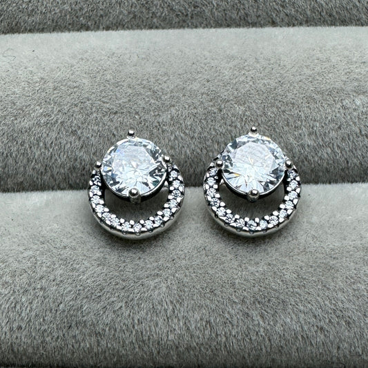 Aretes Círculo Brillante Pavé