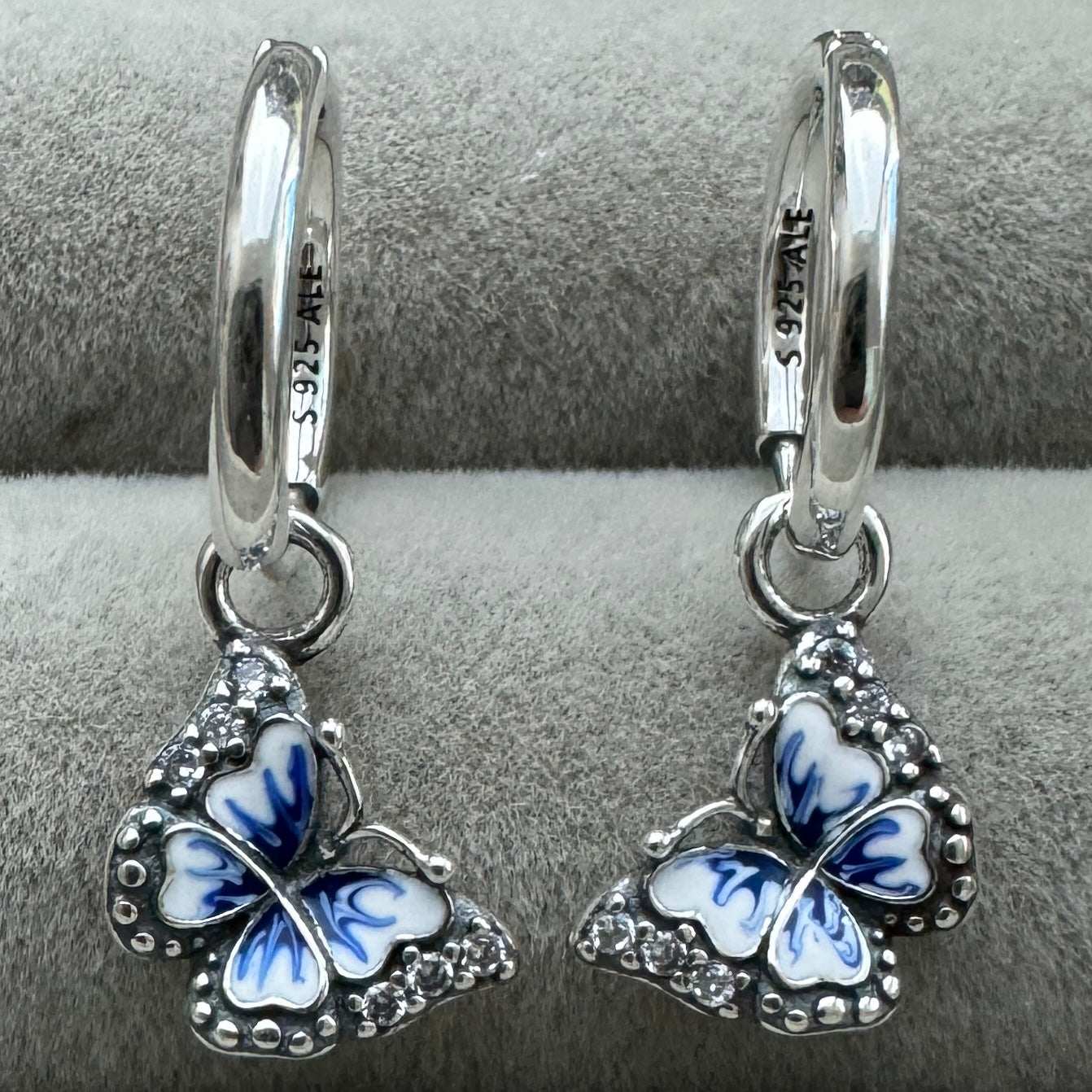 Aretes De Aro Mariposa Azul