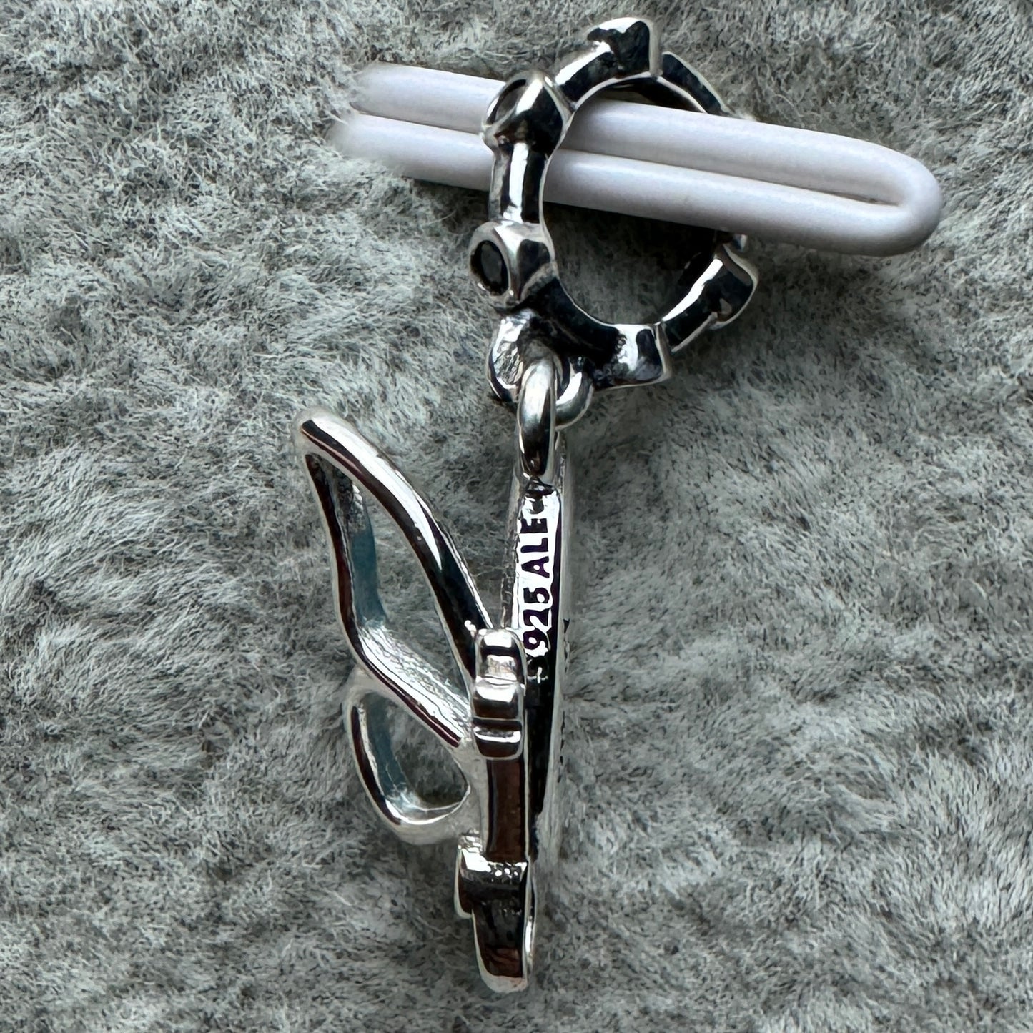 Charm Colgante Mariposa Y Llave