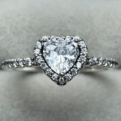 Anillo Corazón Nivelado Brillante Pandora Vista Frontal