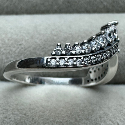 Anillo Deseo De La Princesa Pandora Vista Del Costado