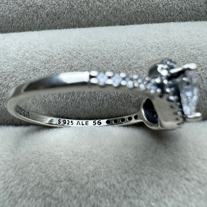 Anillo Halo Corazones Rojo Y Transparente Pandora Vista Lateral