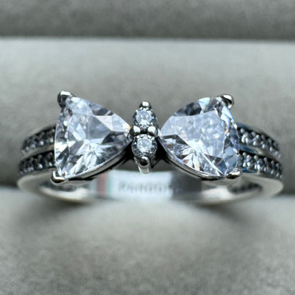 Anillo Moño Doble Fila Pavé Pandora Vista Frontal